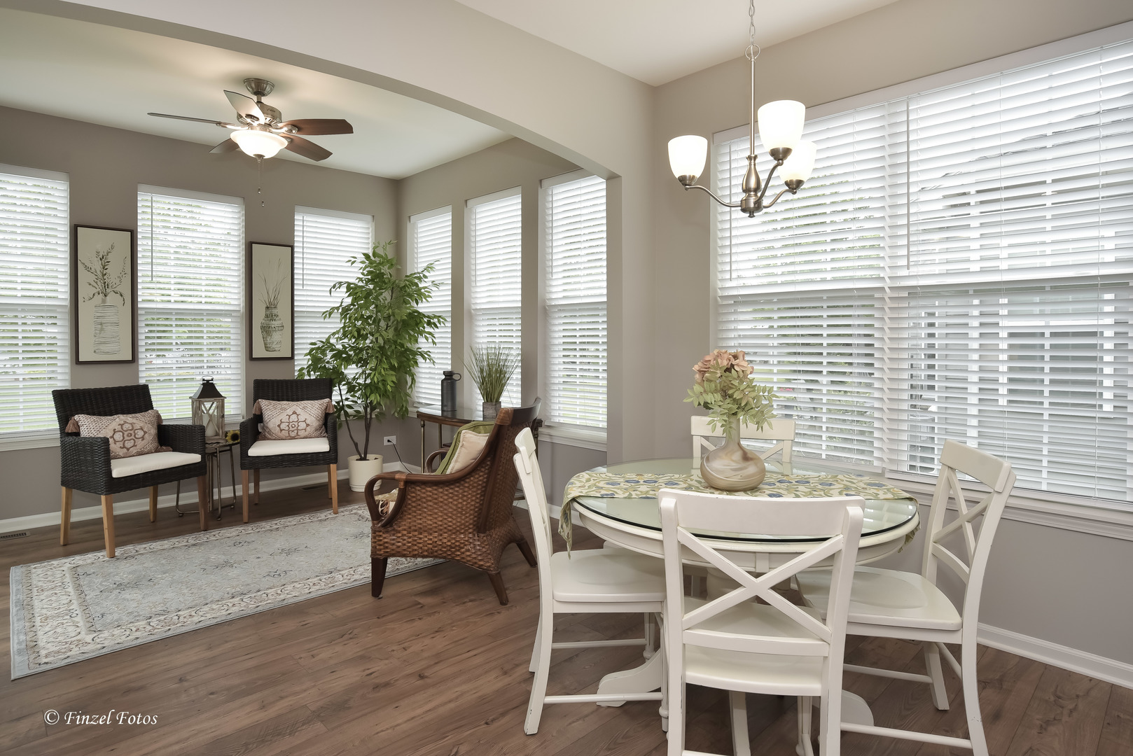 3rd image of 980 Prescott Ln, Pingree Grove, IL 60140 | MLS# 12711545