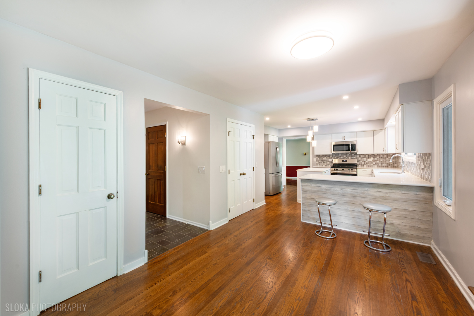 5th image of 4 Auburn Ln, Barrington, IL 60010 | MLS# 12711547