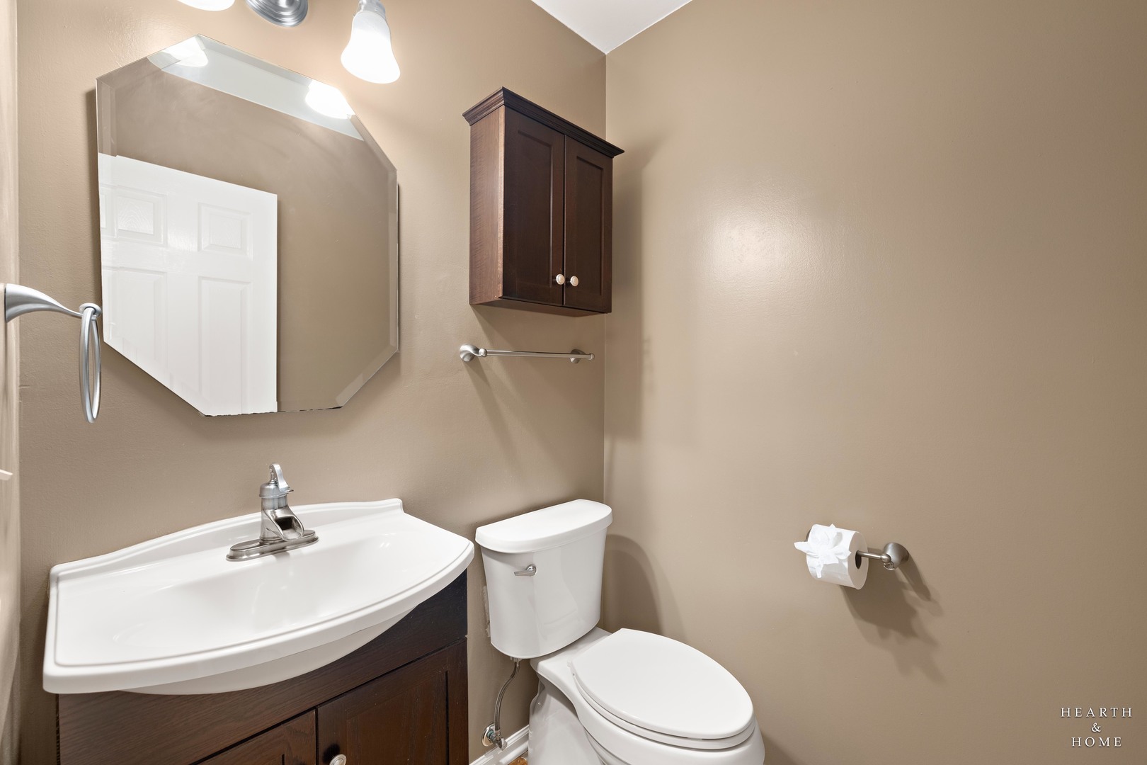 5th image of (Undisclosed), Carpentersville, IL 60110 | MLS# 12711555