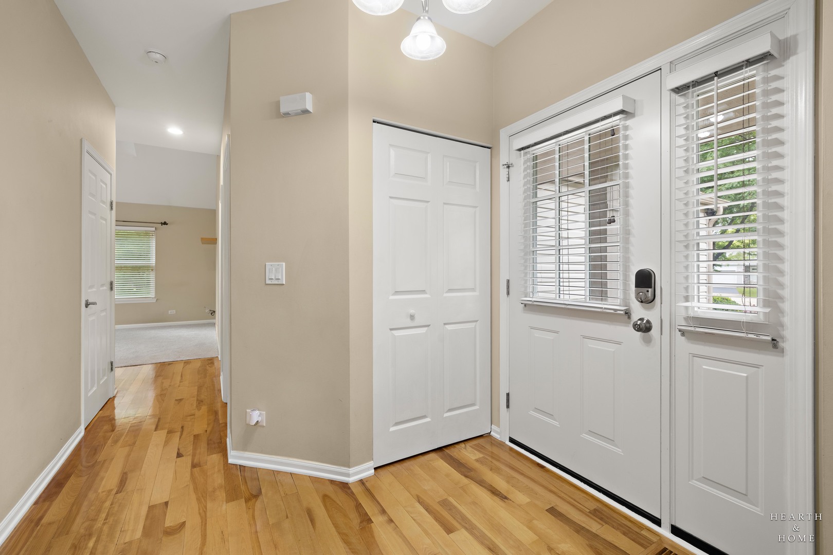 4th image of (Undisclosed), Carpentersville, IL 60110 | MLS# 12711555