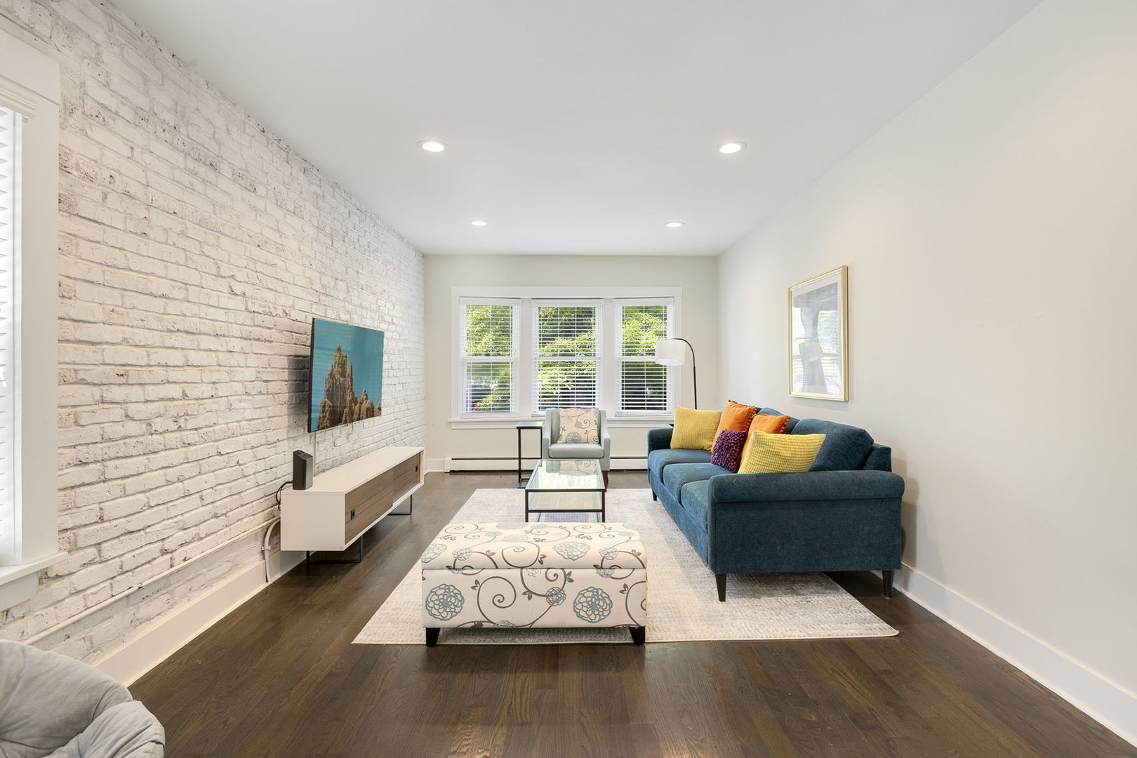 Homes for sale in Oak Park, IL | 118 N Taylor Ave #1, Oak Park, IL 60302 | MLS# 12711610