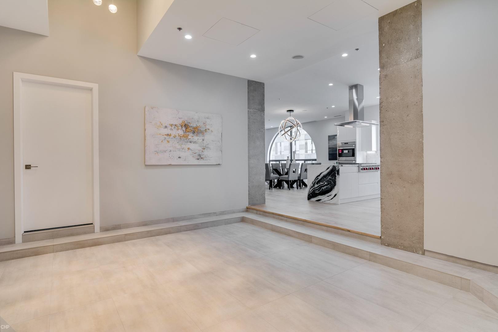 3rd image of 200 N Dearborn St, Chicago, IL 60601