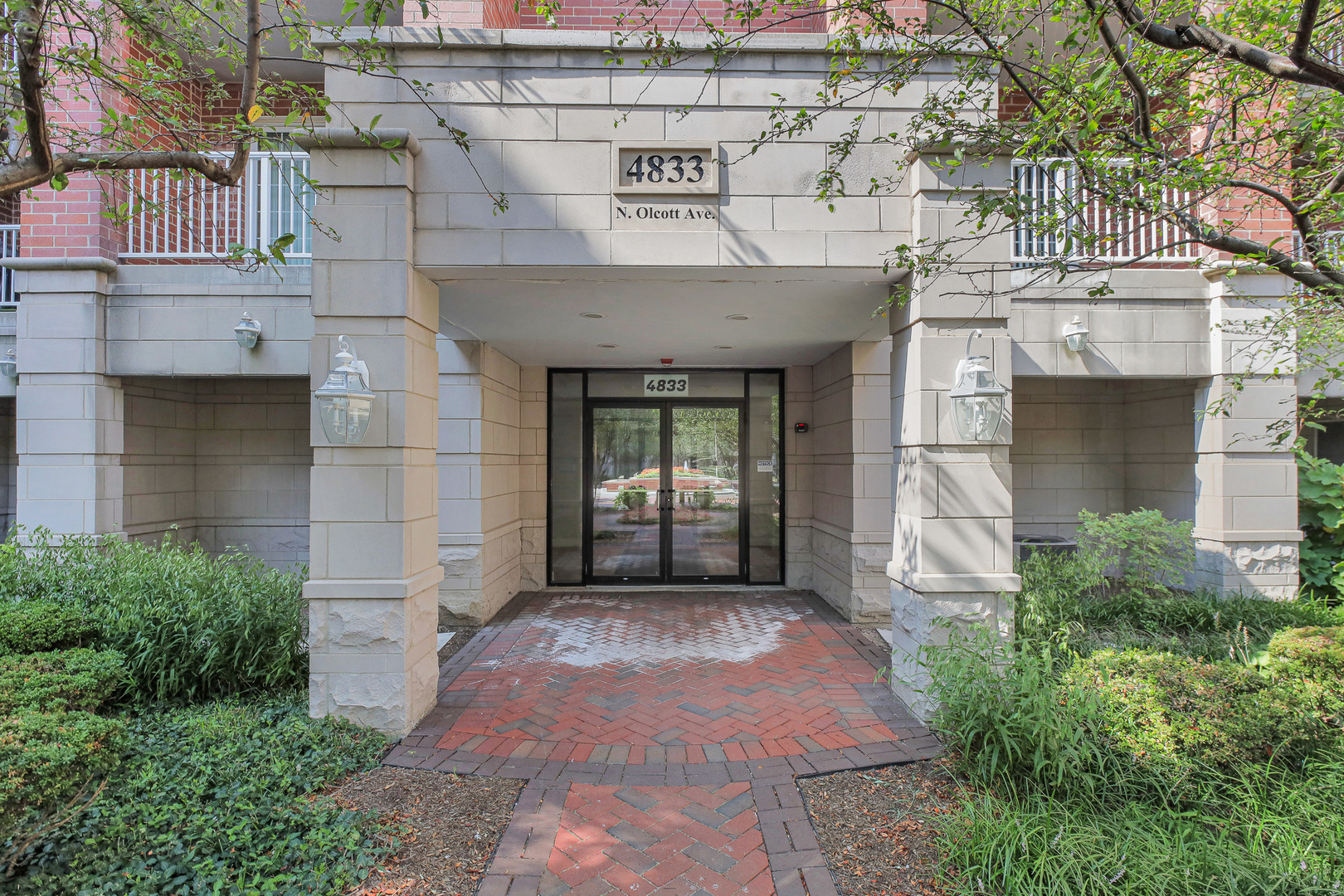 Homes for sale in Harwood Heights, IL | 4833 N Olcott Ave #201, Harwood Heights, IL 60706 | MLS# 12711656