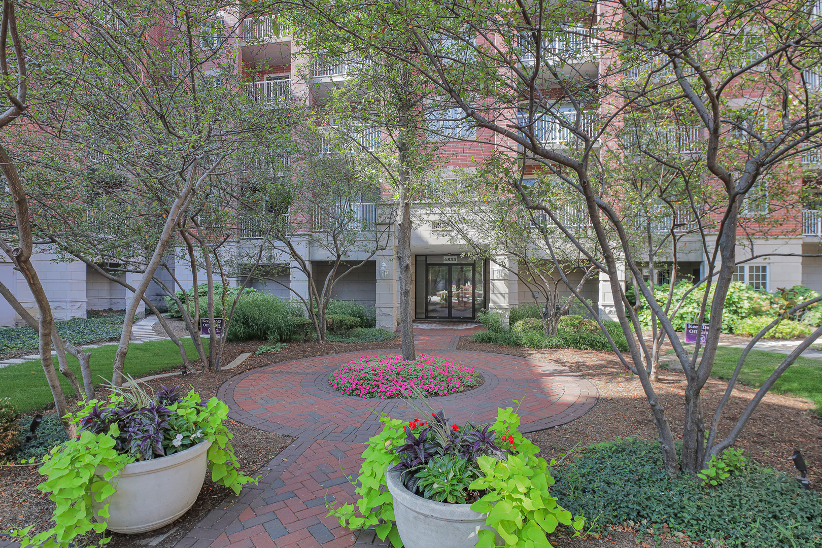 Homes for sale in Harwood Heights, IL | 4833 N Olcott Ave #201, Harwood Heights, IL 60706 | MLS# 12711656