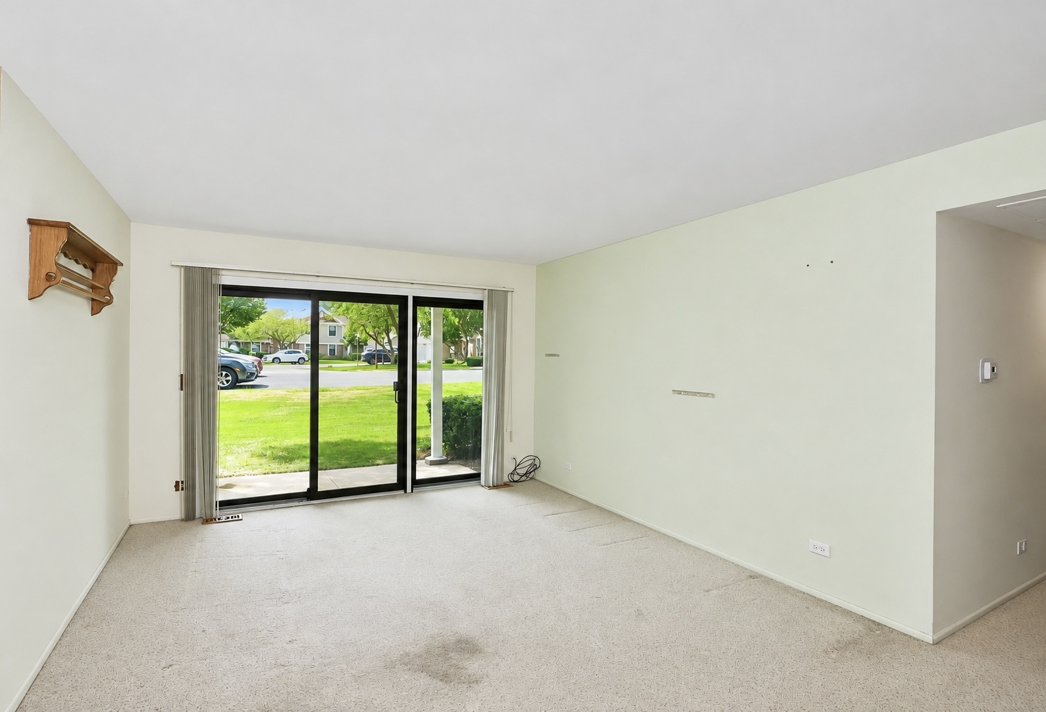 3rd image of 234 Deerpath Ct #D1, Schaumburg, IL 60193 | MLS# 12711659