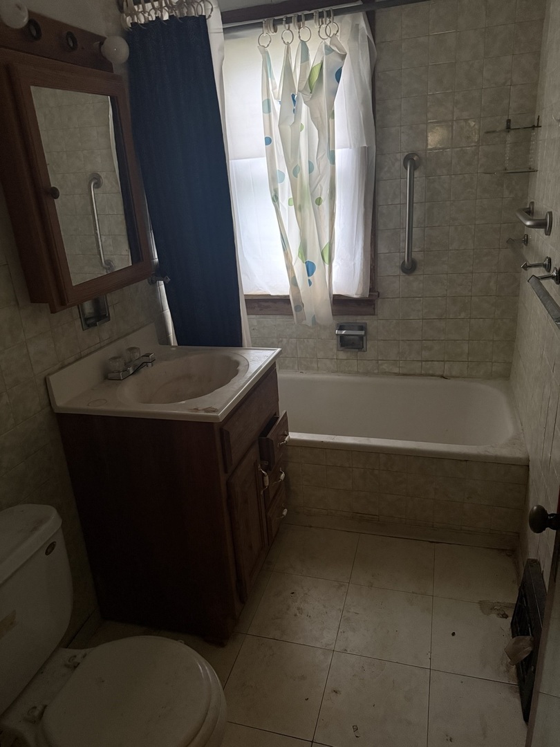 3rd image of (Undisclosed), Hazel Crest, IL 60429 | MLS# 12711728