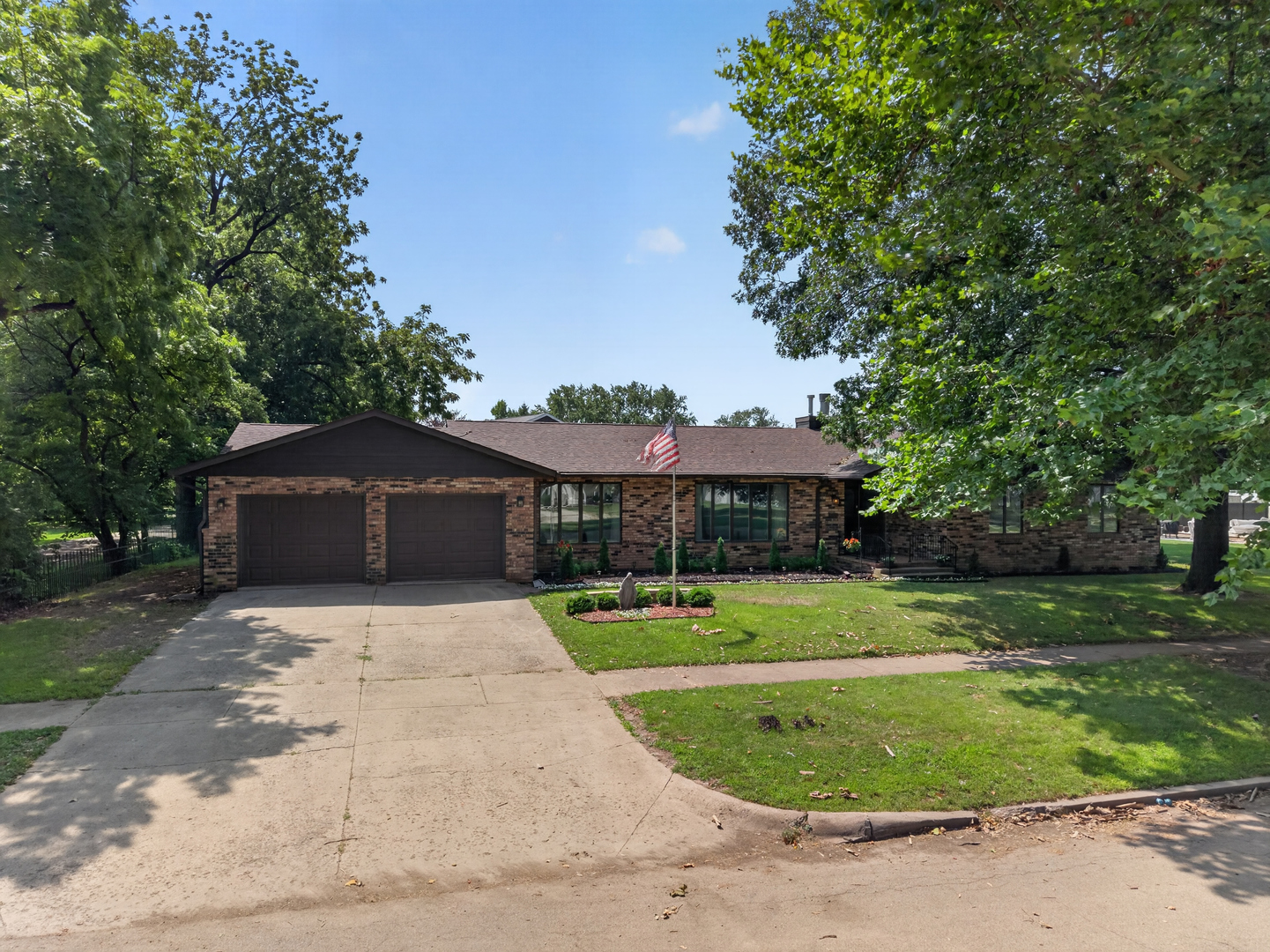 3rd image of 1337 Ottawa Ave, Ottawa, IL 61350 | MLS# 12711742
