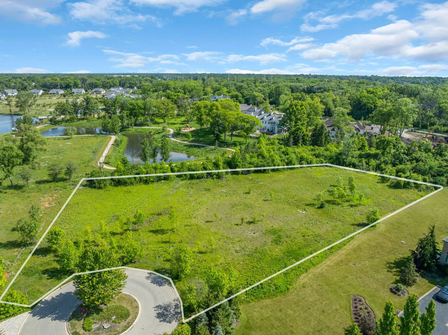 2nd image of 315 Stable Ln, Lake Forest, IL 60045 | MLS# 12711791