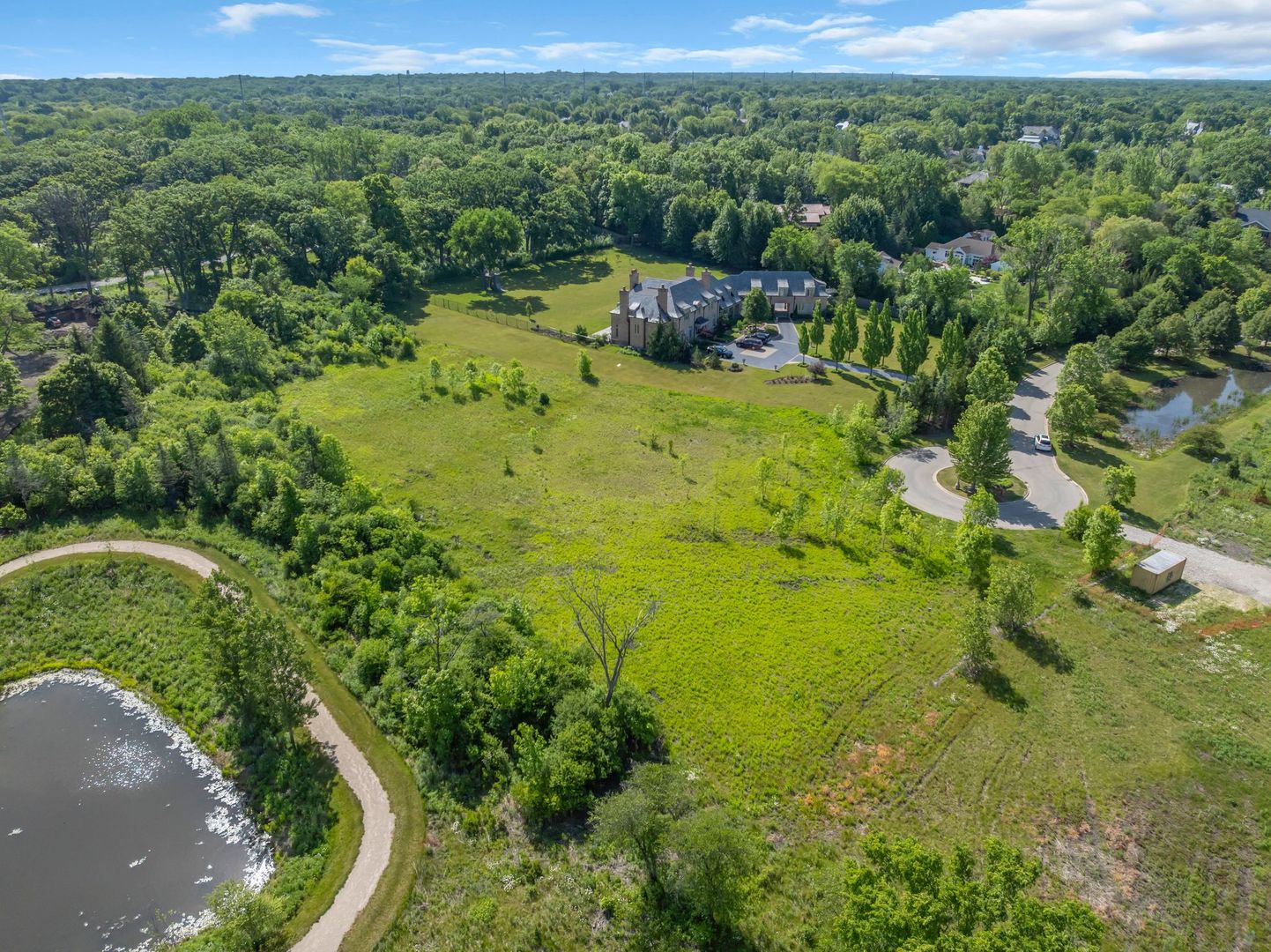 4th image of 315 Stable Ln, Lake Forest, IL 60045 | MLS# 12711791
