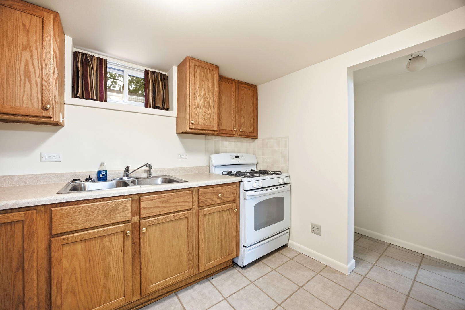 4th image of 616 S Jefferson St, Woodstock, IL 60098 | MLS# 12711814