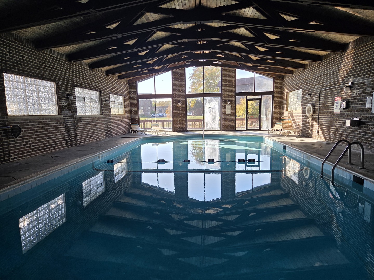 2nd image of 840 Elder Rd, Homewood, IL 60430
