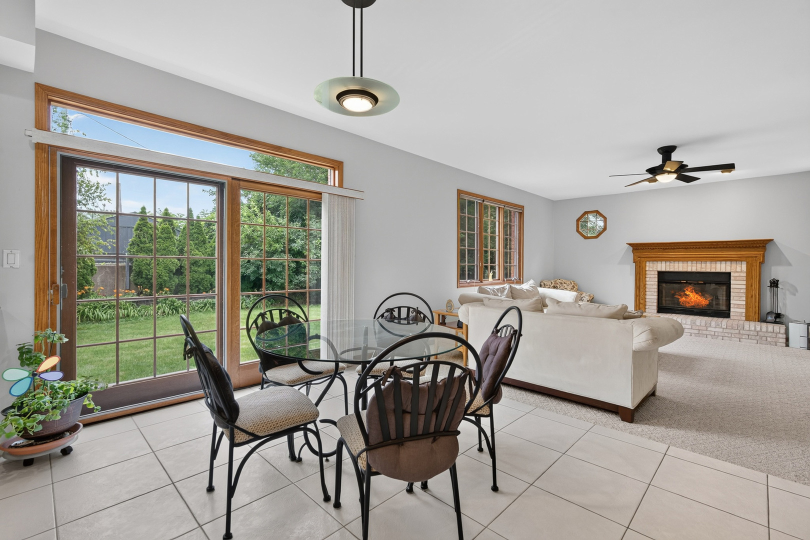 5th image of 1605 Myrtle Park St, Roselle, IL 60172 | MLS# 12711925