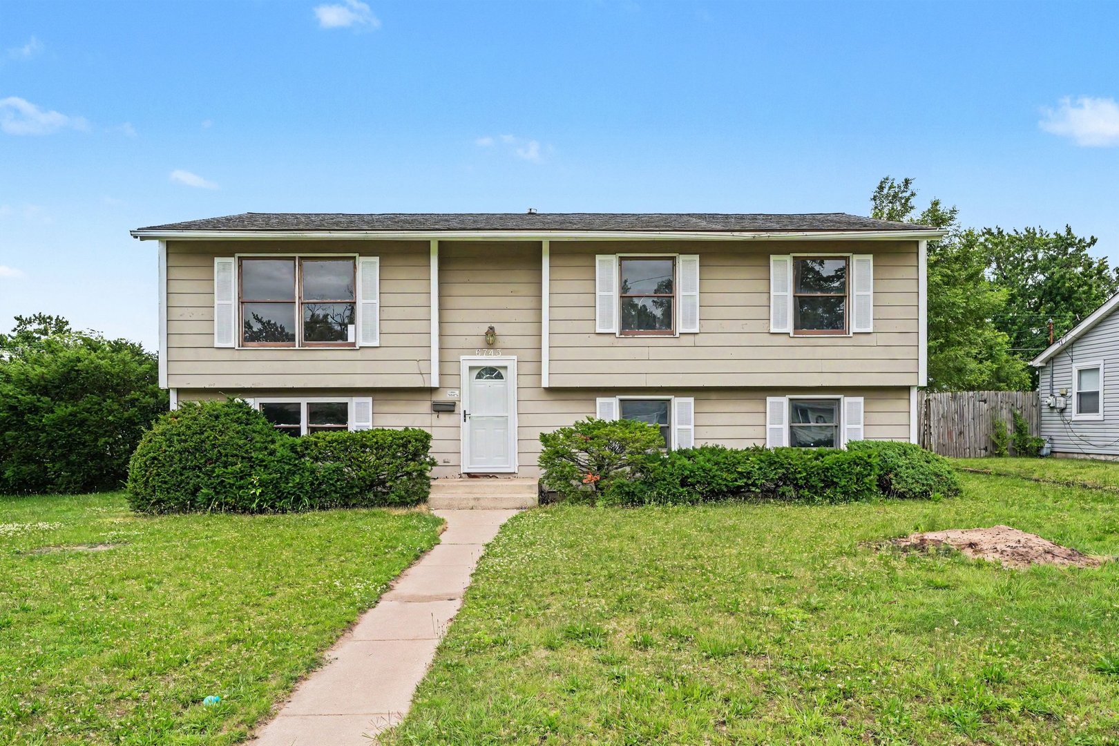 1st image of 6743 Leland Ave, Hammond, IN 46323 | MLS# 12711958