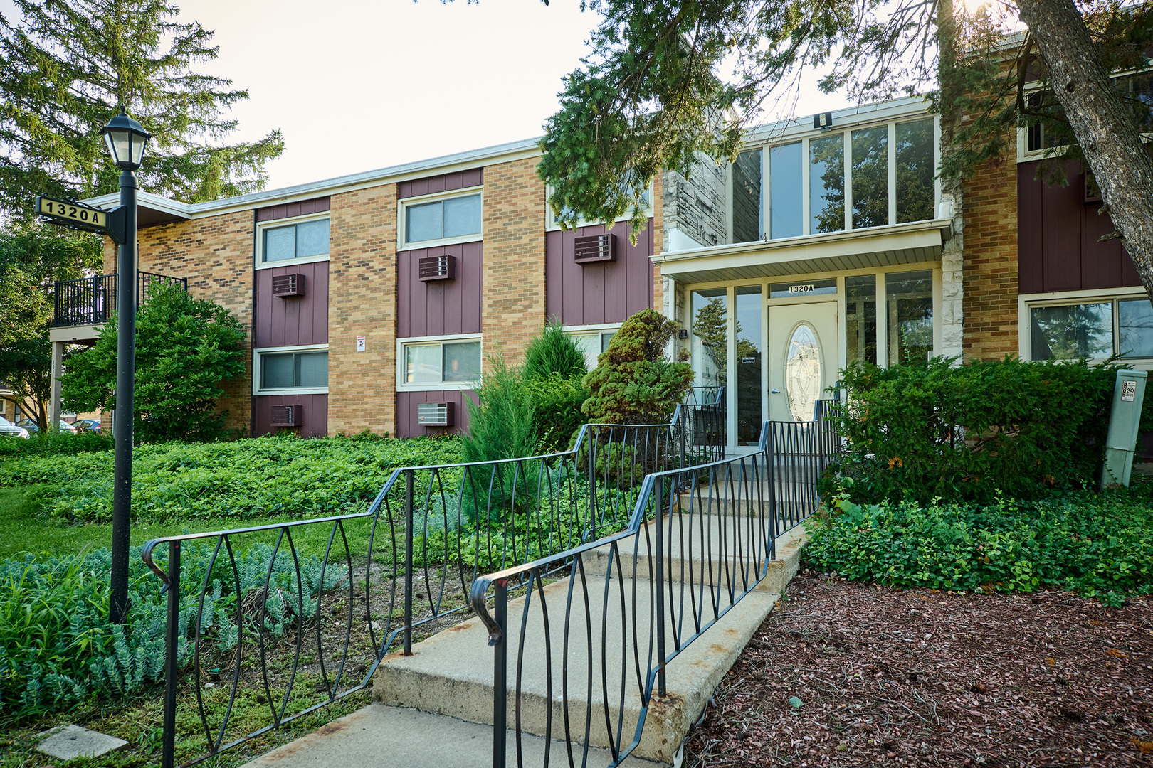 1st image of 1320a Lore Ln #101, Lombard, IL 60148 | MLS# 12711987