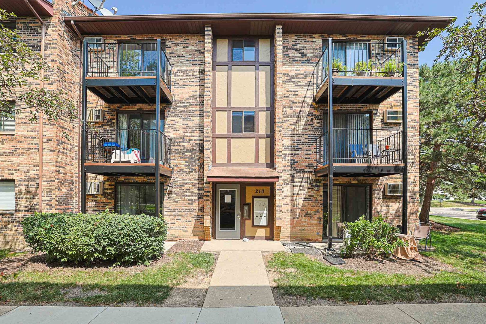 1st image of 210 Klein Creek Ct #5E, Carol Stream, IL 60188 | MLS# 12712046