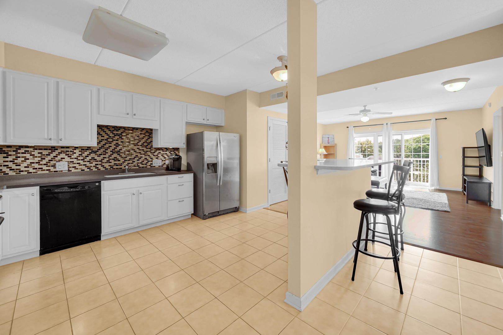 Homes for sale in Arlington Heights, IL | 701 W Rand Rd #432, Arlington Heights, IL 60004 | MLS# 12712071