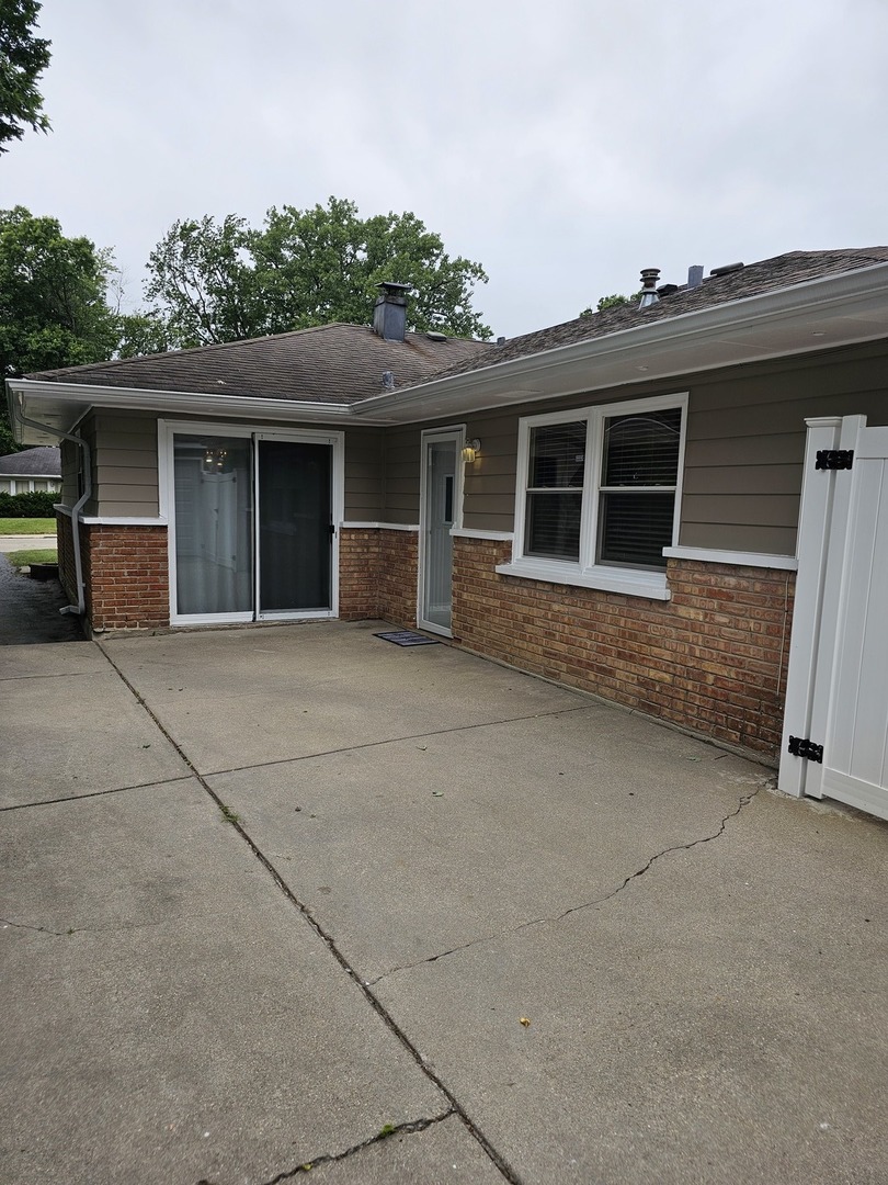 5th image of 412 Suwanee St, Park Forest, IL 60466 | MLS# 12712086