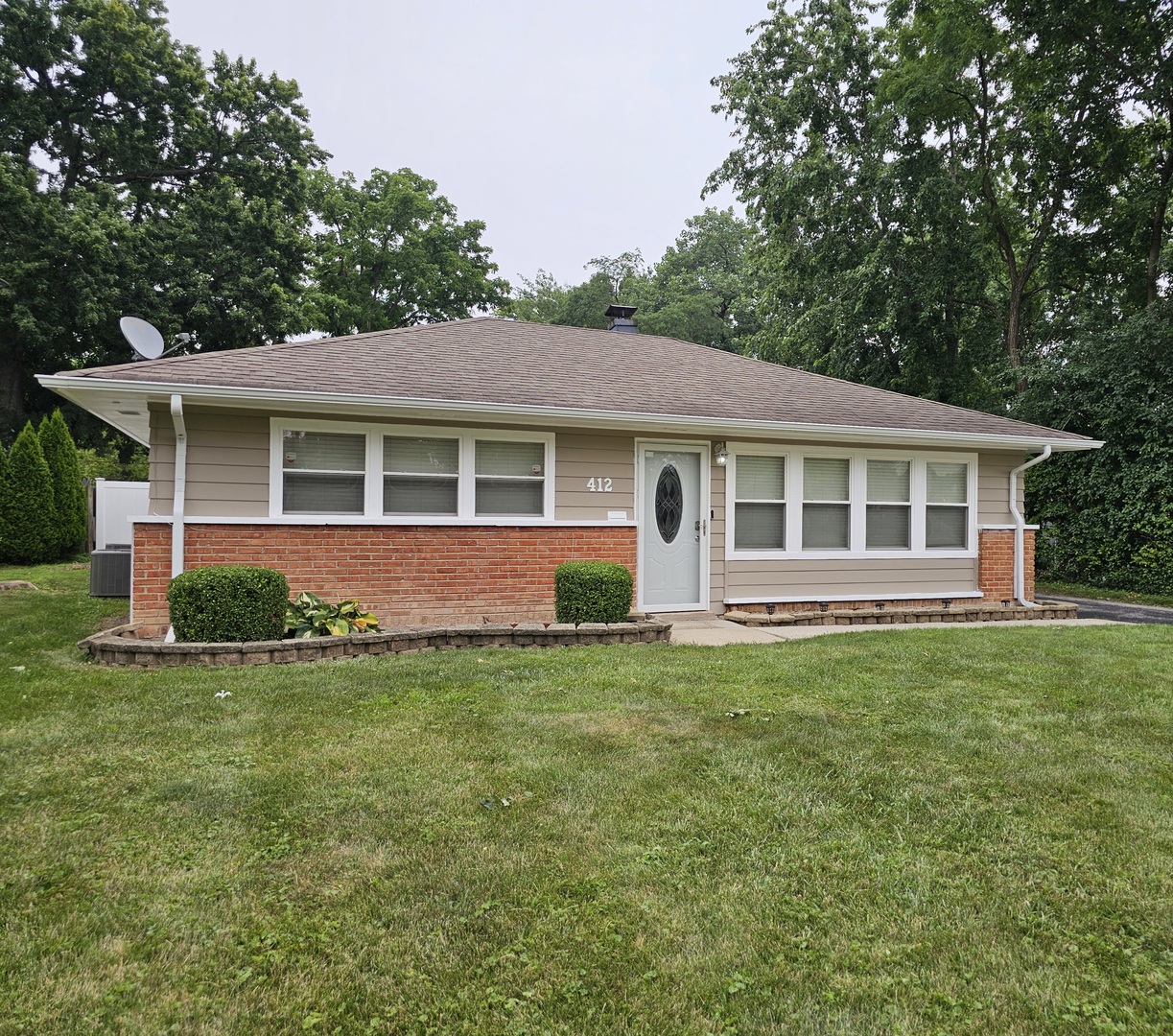 1st image of 412 Suwanee St, Park Forest, IL 60466 | MLS# 12712086