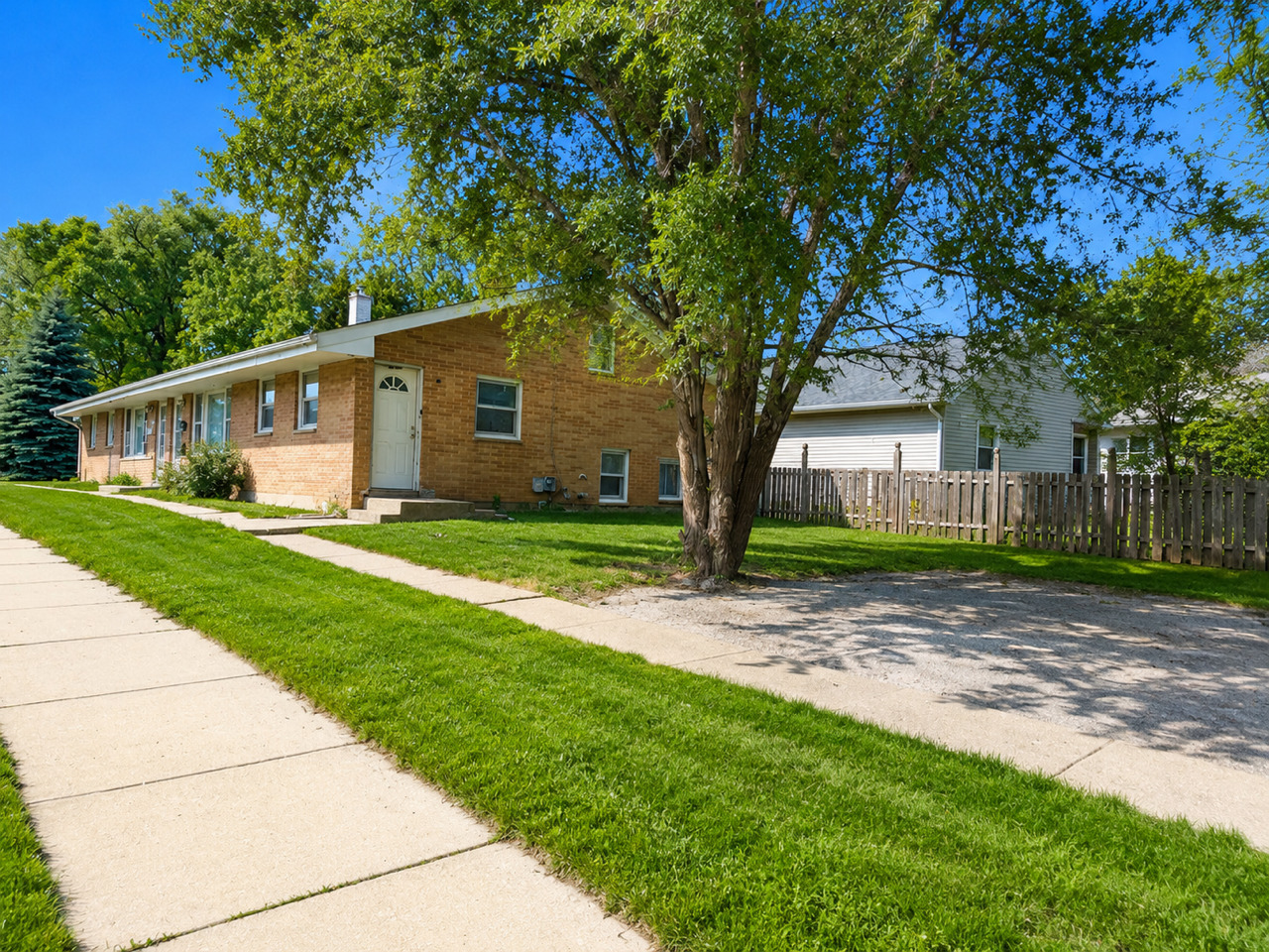 Homes for sale in Zion, IL | 2623 Gilboa Ave, Zion, IL 60099 | MLS# 12712143