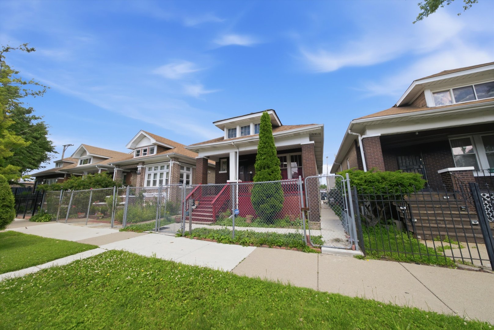 4th image of 6325 S Francisco Ave, Chicago, IL 60629 | MLS# 12712147