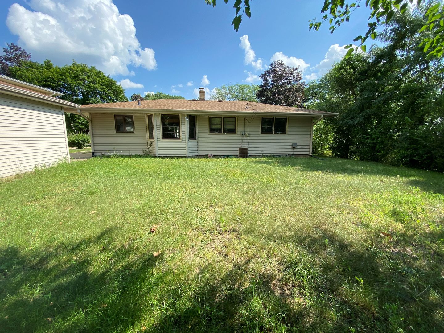 17th image of 3708 Tennessee Dr, Rockford, IL 61108 | MLS# 12712168