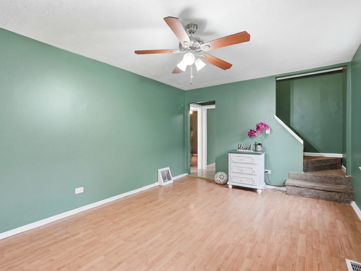 3rd image of 15831 Fisk St, Harvey, IL 60426 | MLS# 12712188