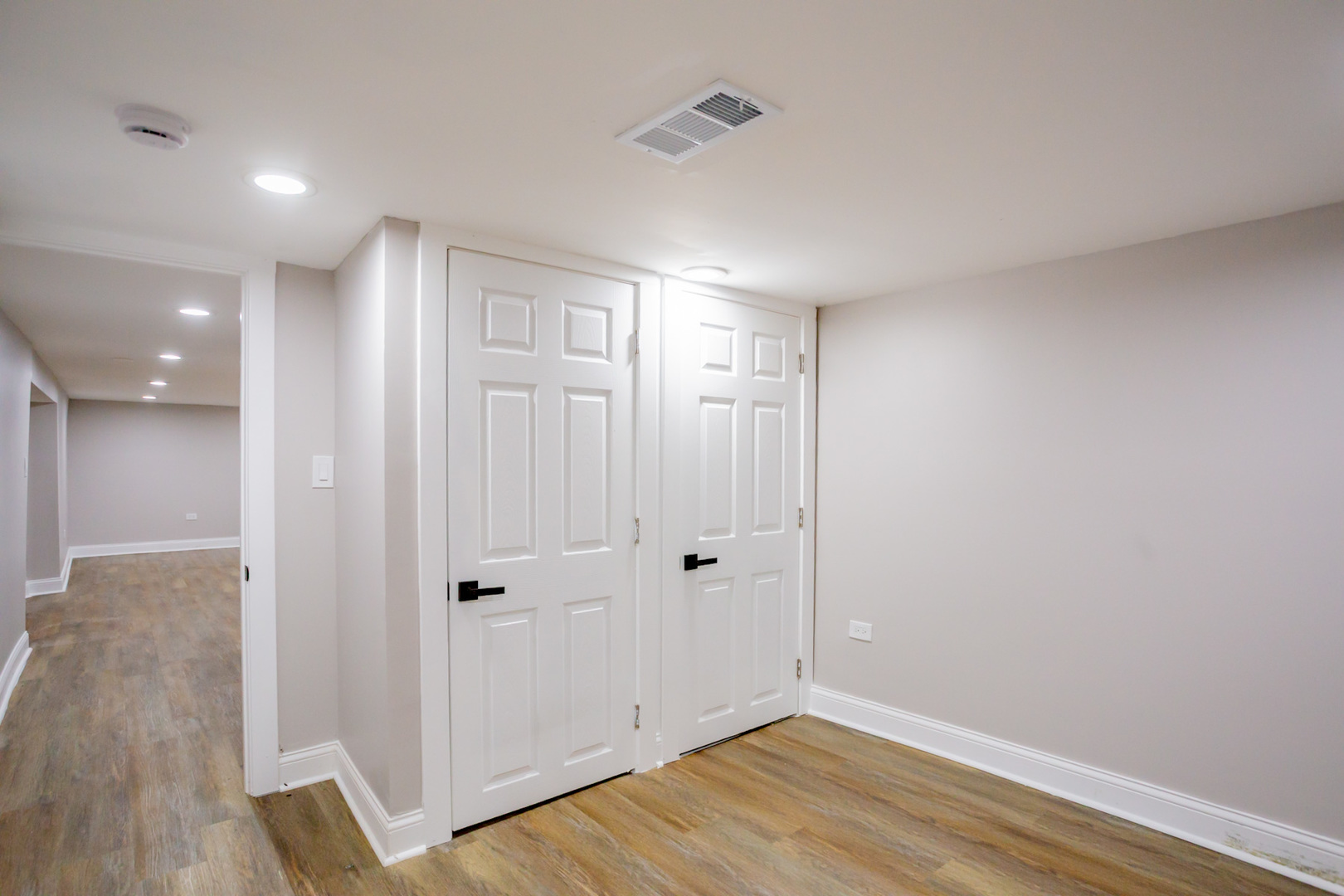 4th image of 14448 Peoria St, Harvey, IL 60426 | MLS# 12712206