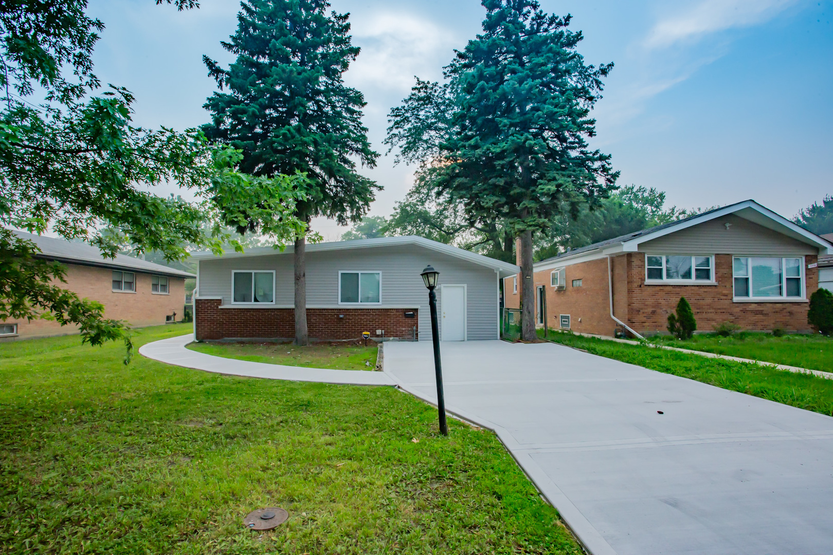 21st image of 14448 Peoria St, Harvey, IL 60426 | MLS# 12712206