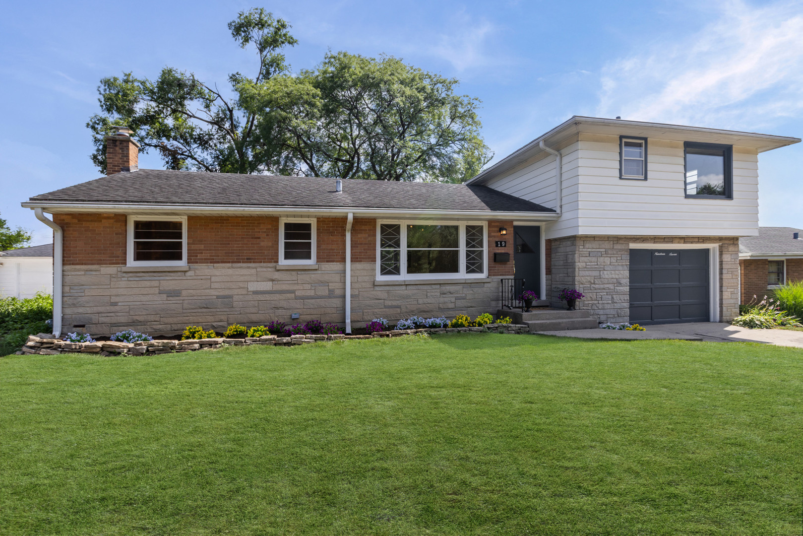 Homes for sale in Downers Grove, IL | 19 7th St, Downers Grove, IL 60515 | MLS# 12712217