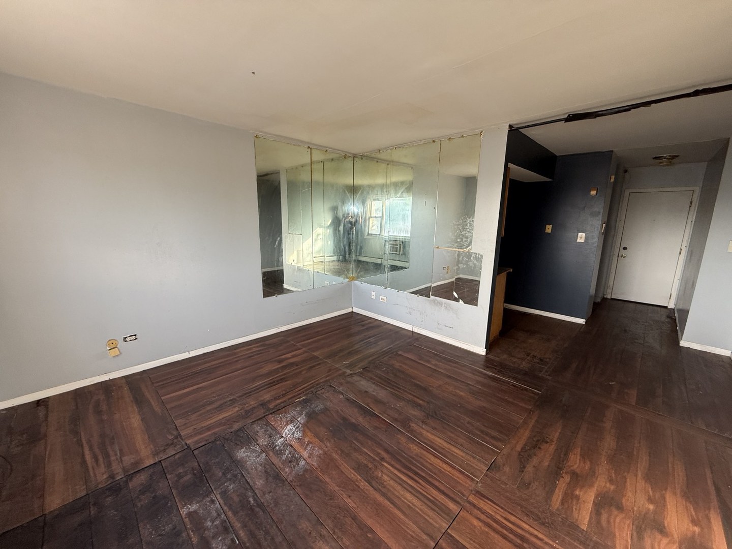 5th image of 7854 S South Shore Dr #513, Chicago, IL 60649 | MLS# 12712249