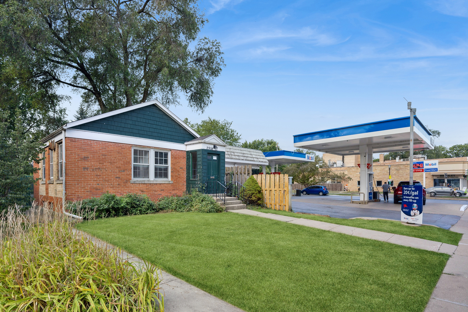 2nd image of 2958 Central St, Evanston, IL 60201 | MLS# 12712262