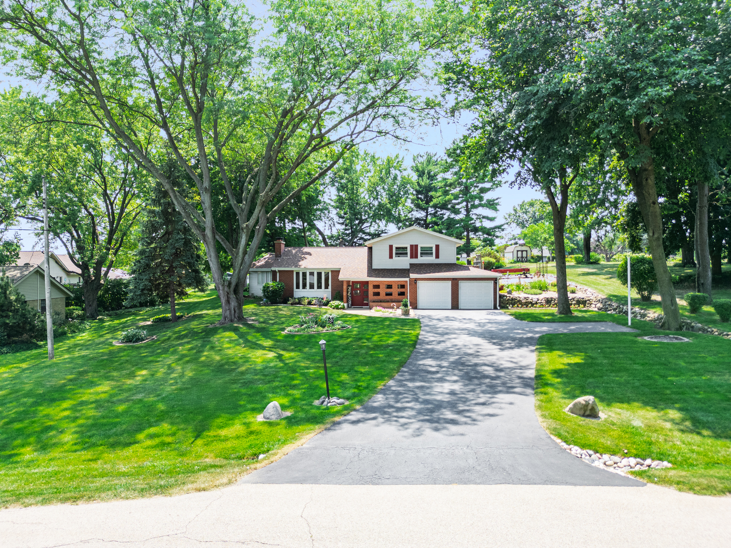 Homes for sale in Belvidere, IL | 8722 Sheffield Dr, Belvidere, IL 61008 | MLS# 12712290
