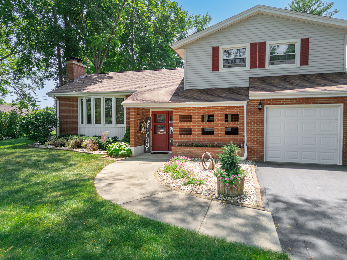 Homes for sale in Belvidere, IL | 8722 Sheffield Dr, Belvidere, IL 61008 | MLS# 12712290