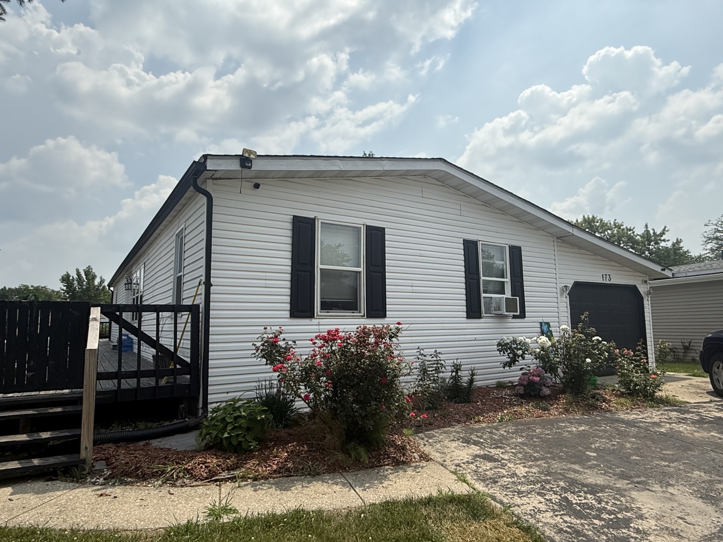 2nd image of 173 N Windmere Cir, Matteson, IL 60443 | MLS# 12712324