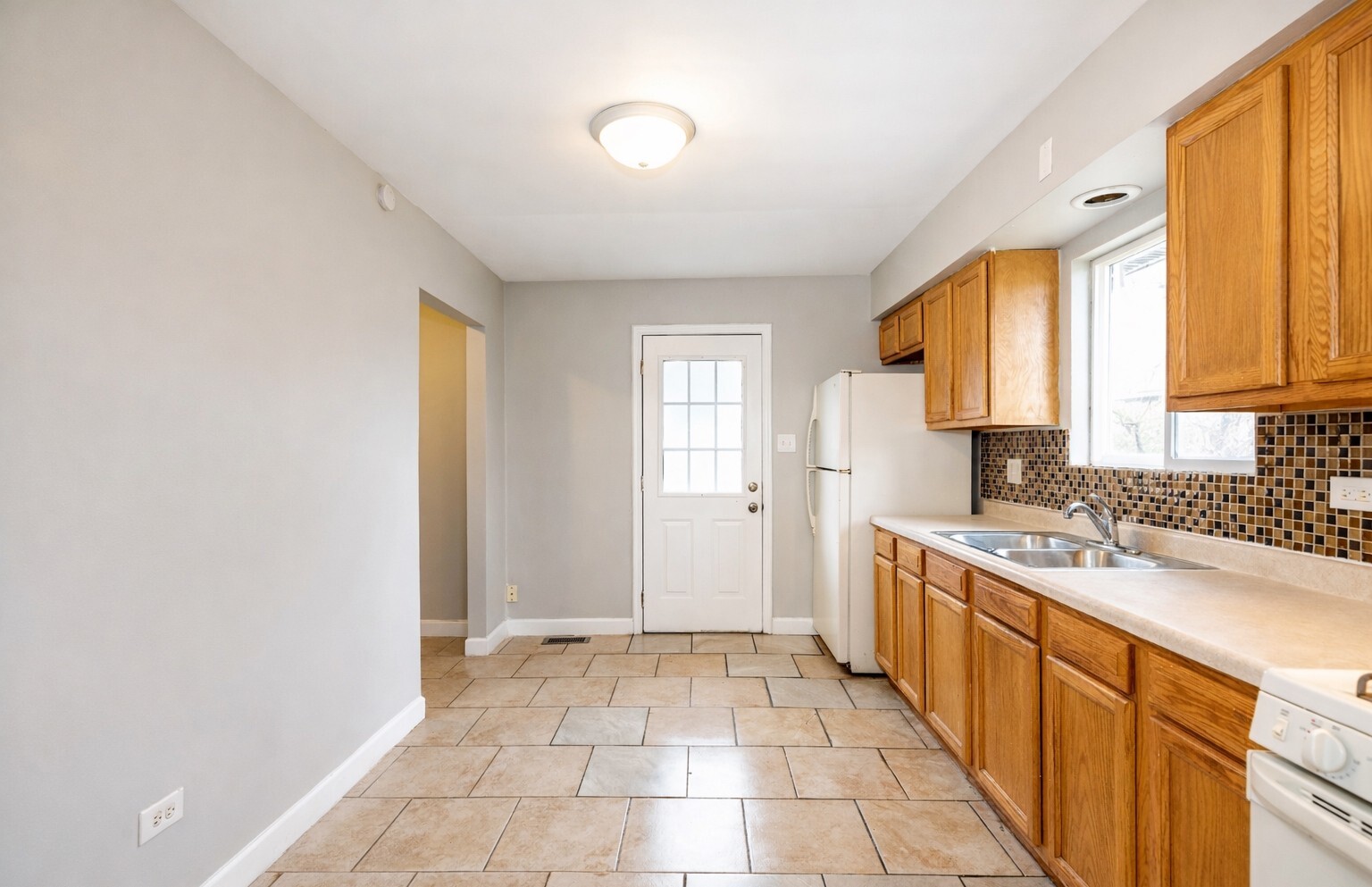 4th image of 808 Mackinaw Ave, Calumet City, IL 60409 | MLS# 12712333