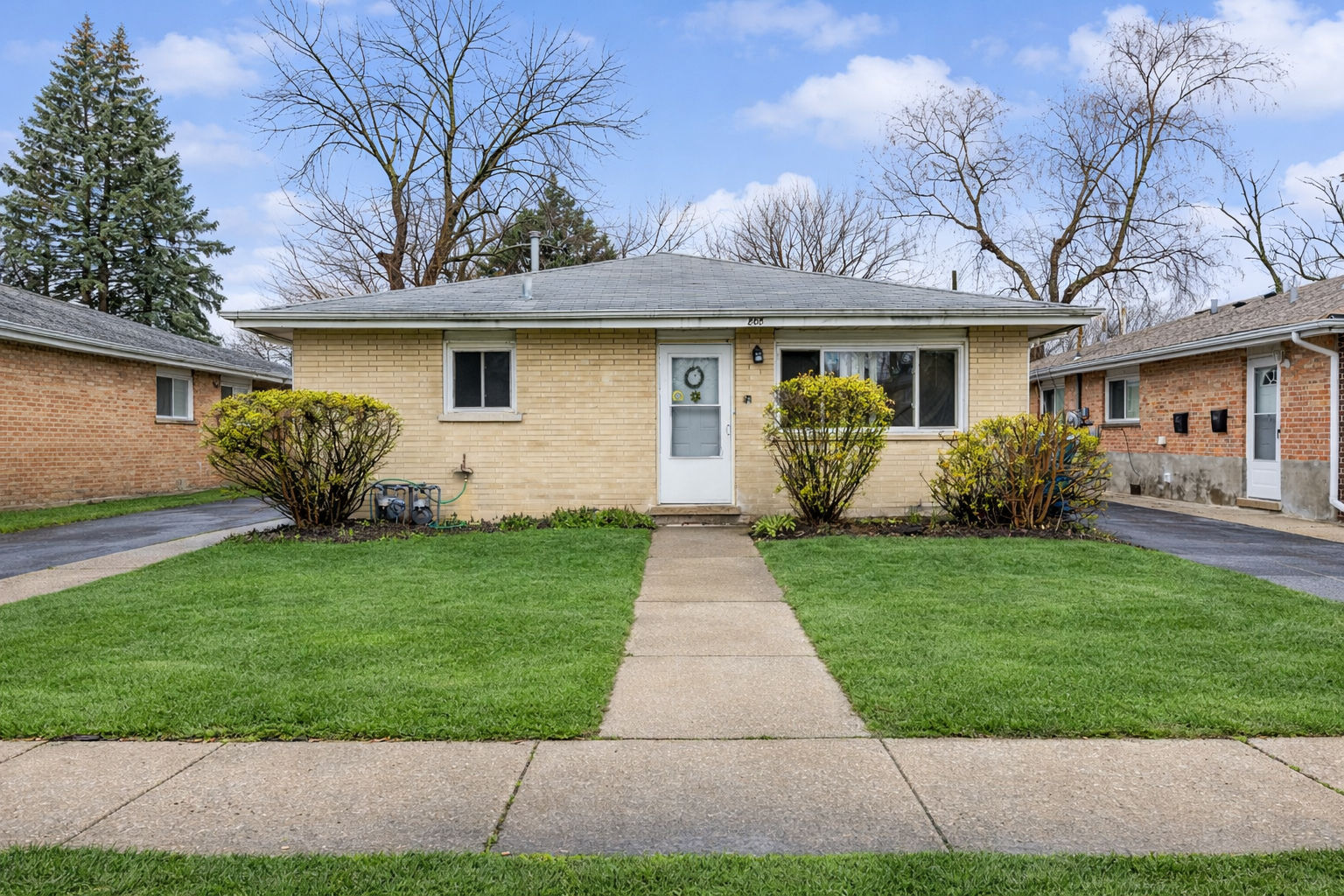 1st image of 808 Mackinaw Ave, Calumet City, IL 60409 | MLS# 12712333