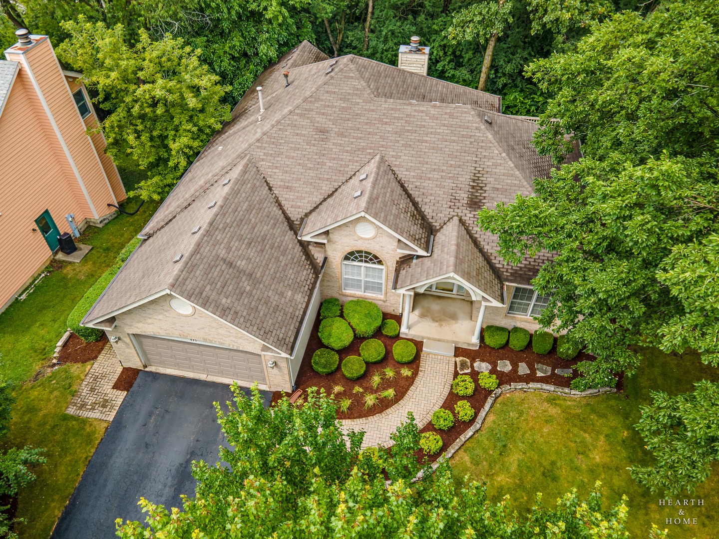 image of 445 Kelly Ln, Crystal Lake, IL 60012 | MLS# 12712338