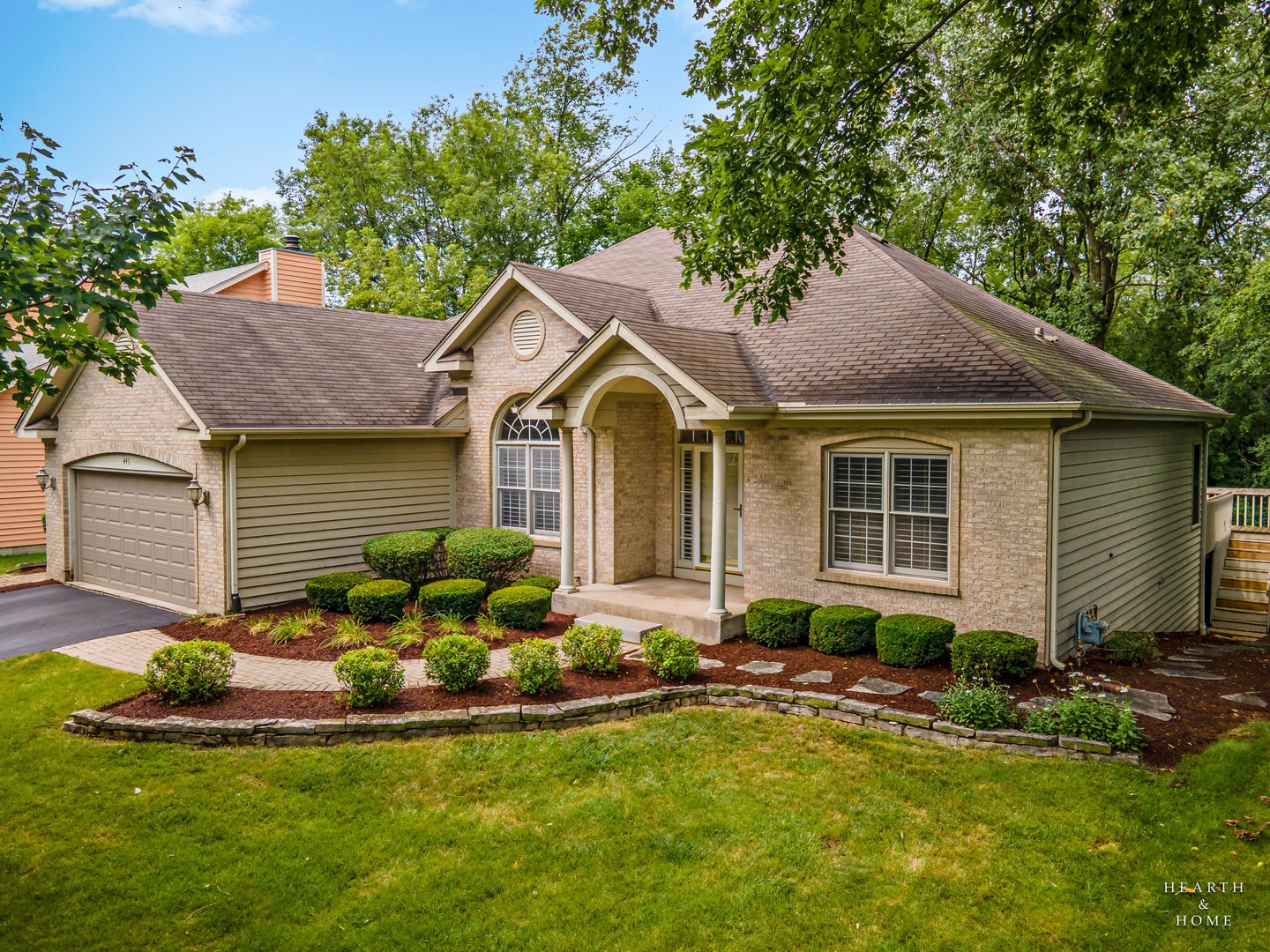 image of 445 Kelly Ln, Crystal Lake, IL 60012 | MLS# 12712338