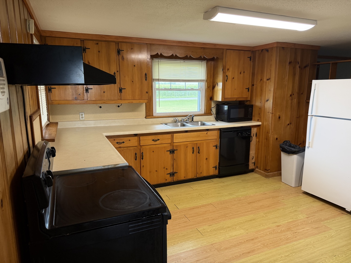 Homes for sale in Tamaroa, IL | 4016 Valier Carpet Rd, Tamaroa, IL 62888 | MLS# 12712375