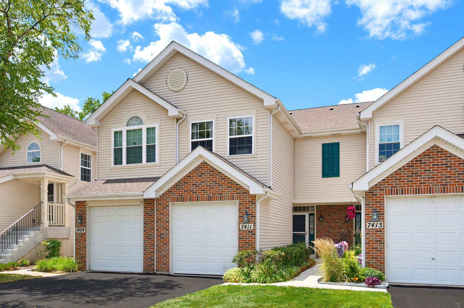 1st image of 7411 Grandview Ct, Carpentersville, IL 60110 | MLS# 12712404