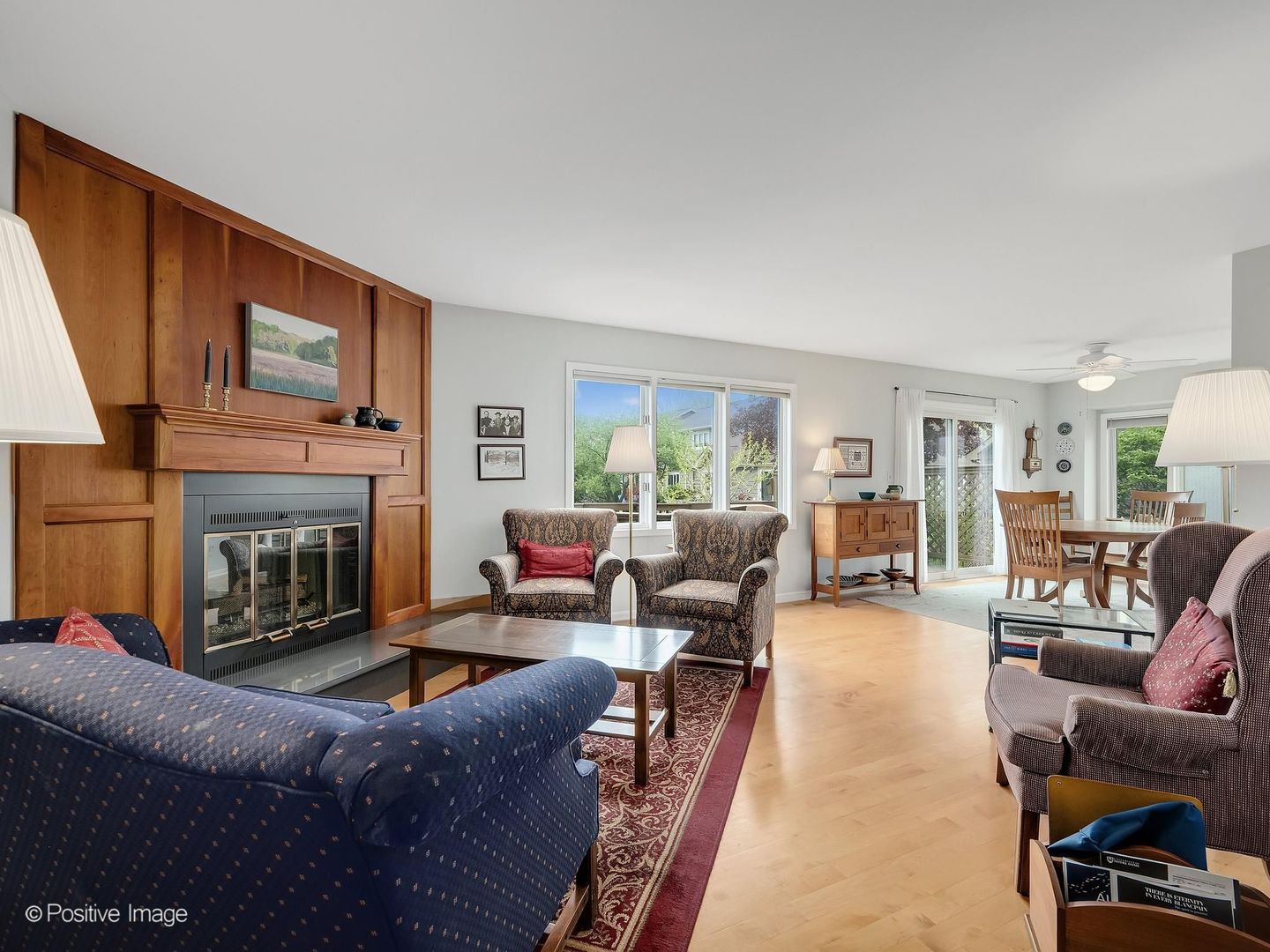 3rd image of 517 Renn Ct, Wheaton, IL 60187 | MLS# 12712424