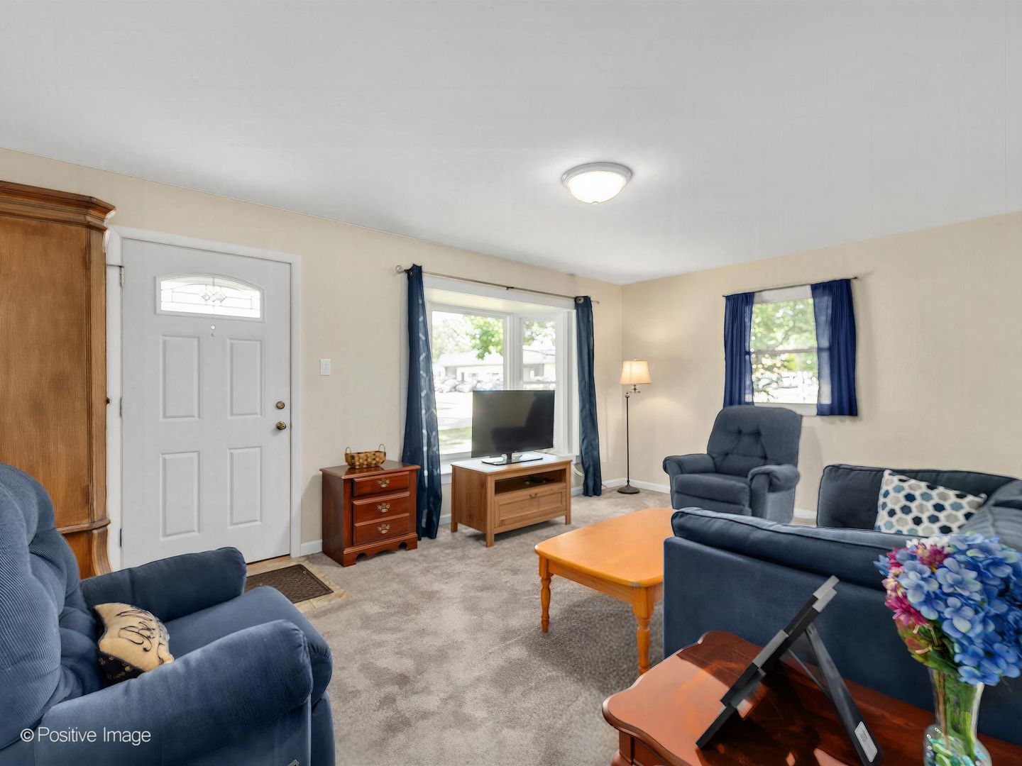3rd image of 23 W Naperville Rd, Westmont, IL 60559 | MLS# 12712479