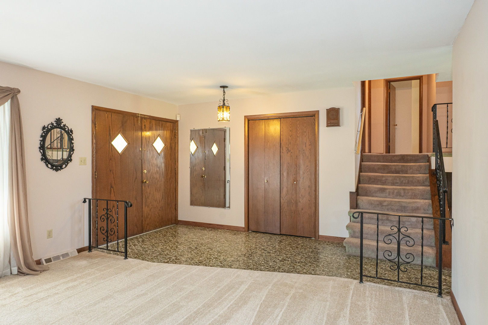 5th image of 801 Memorial Dr, Calumet City, IL 60409 | MLS# 12712482