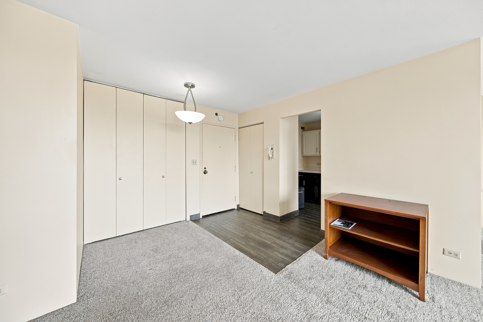 Homes for sale in East Moline, IL | 1800 7Th St #8F, East Moline, IL 61244 | MLS# 12712514