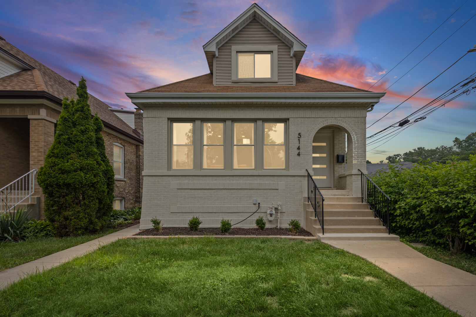 1st image of 5144 N Kolmar Ave, Chicago, IL 60630 | MLS# 12712537