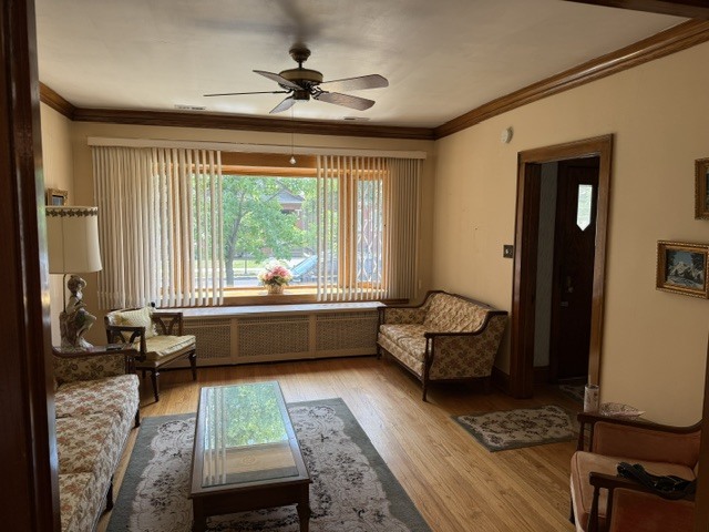 2nd image of 5330 W Melrose St, Chicago, IL 60641 | MLS# 12712573