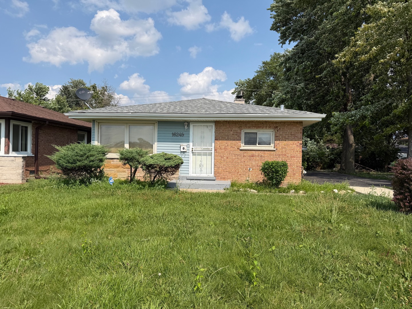 1st image of 16249 Damen Ave, Markham, IL 60428 | MLS# 12712749