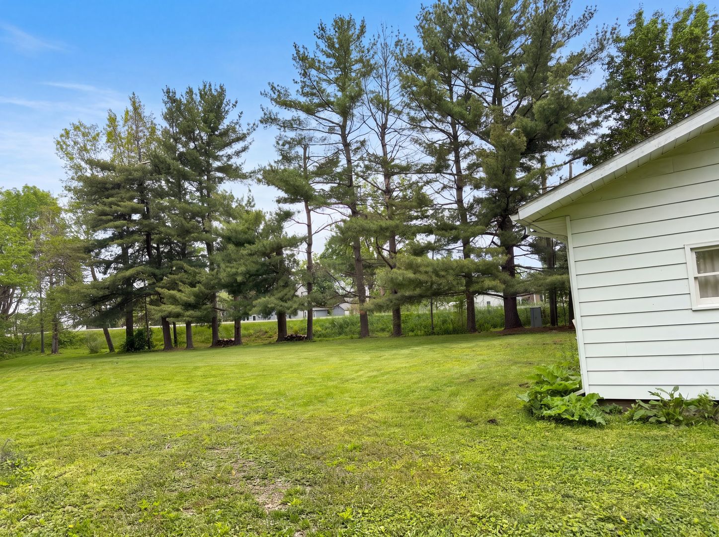 5th image of 508 E Sigler St, Hebron, IN 46341 | MLS# 12712826