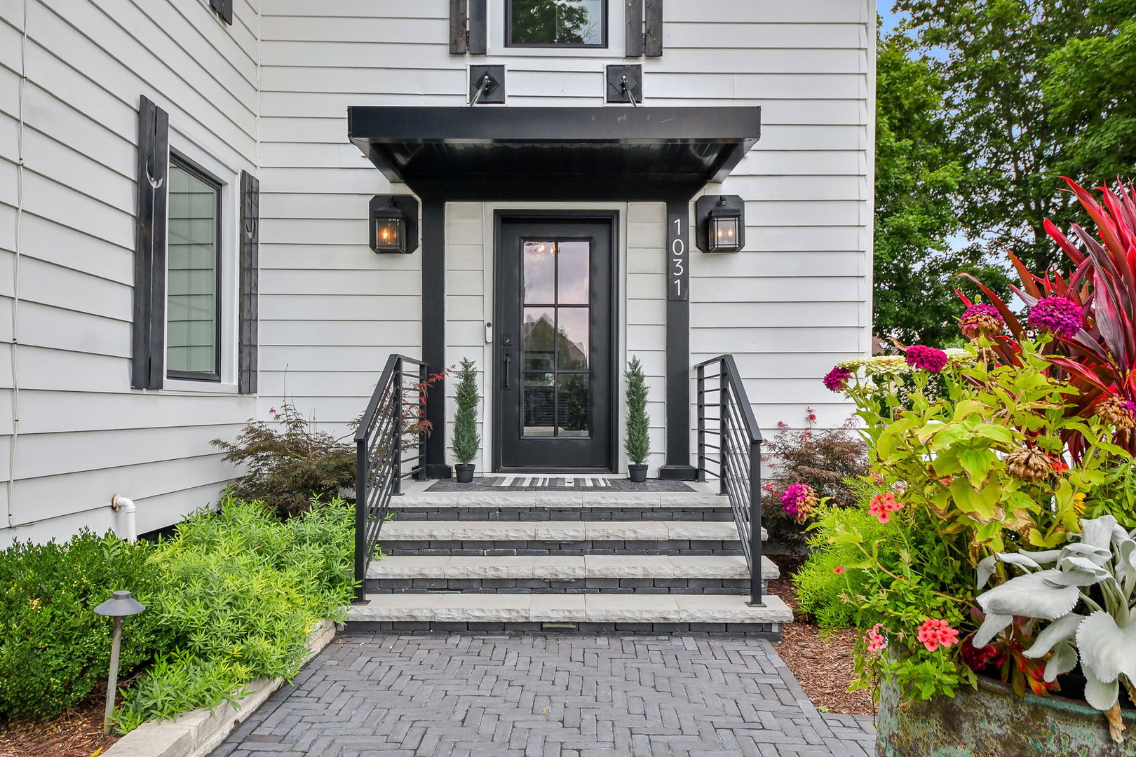 5th image of 1031 E Bauer Rd, Naperville, IL 60563 | MLS# 12712868