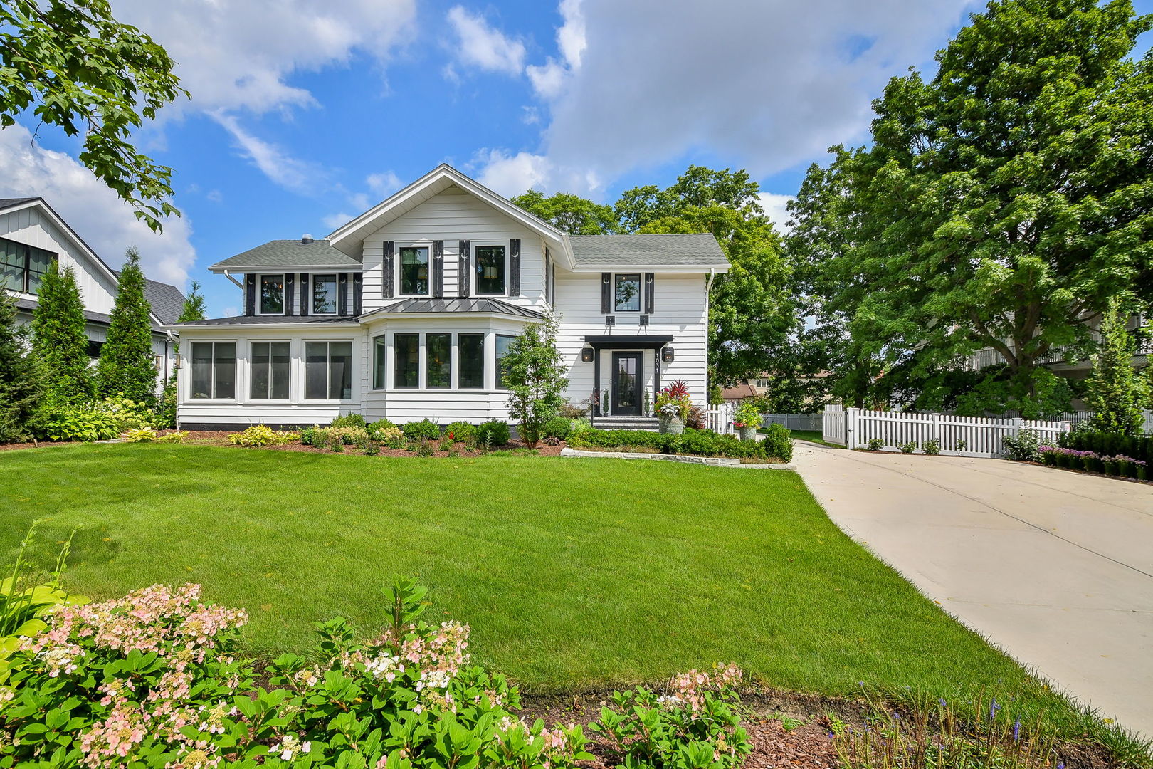 2nd image of 1031 E Bauer Rd, Naperville, IL 60563 | MLS# 12712868